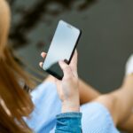 Czy można korzystać z telefonu w samolocie?