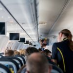 Odprawa na lotnisku – co należy zrobić przed wejściem na pokład?